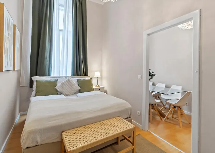 Daire Next To Augarten I 7 Min To Metro I Free Wifi